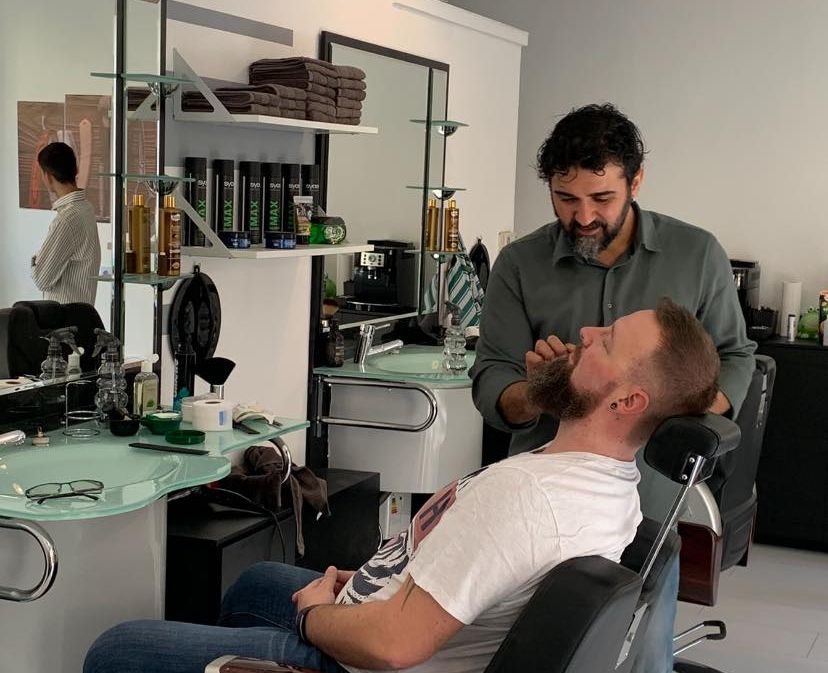 R. T. Barbershop in Gemünden - Stilvolle Männerpflege und traditionelle Barber-Dienstleistungen